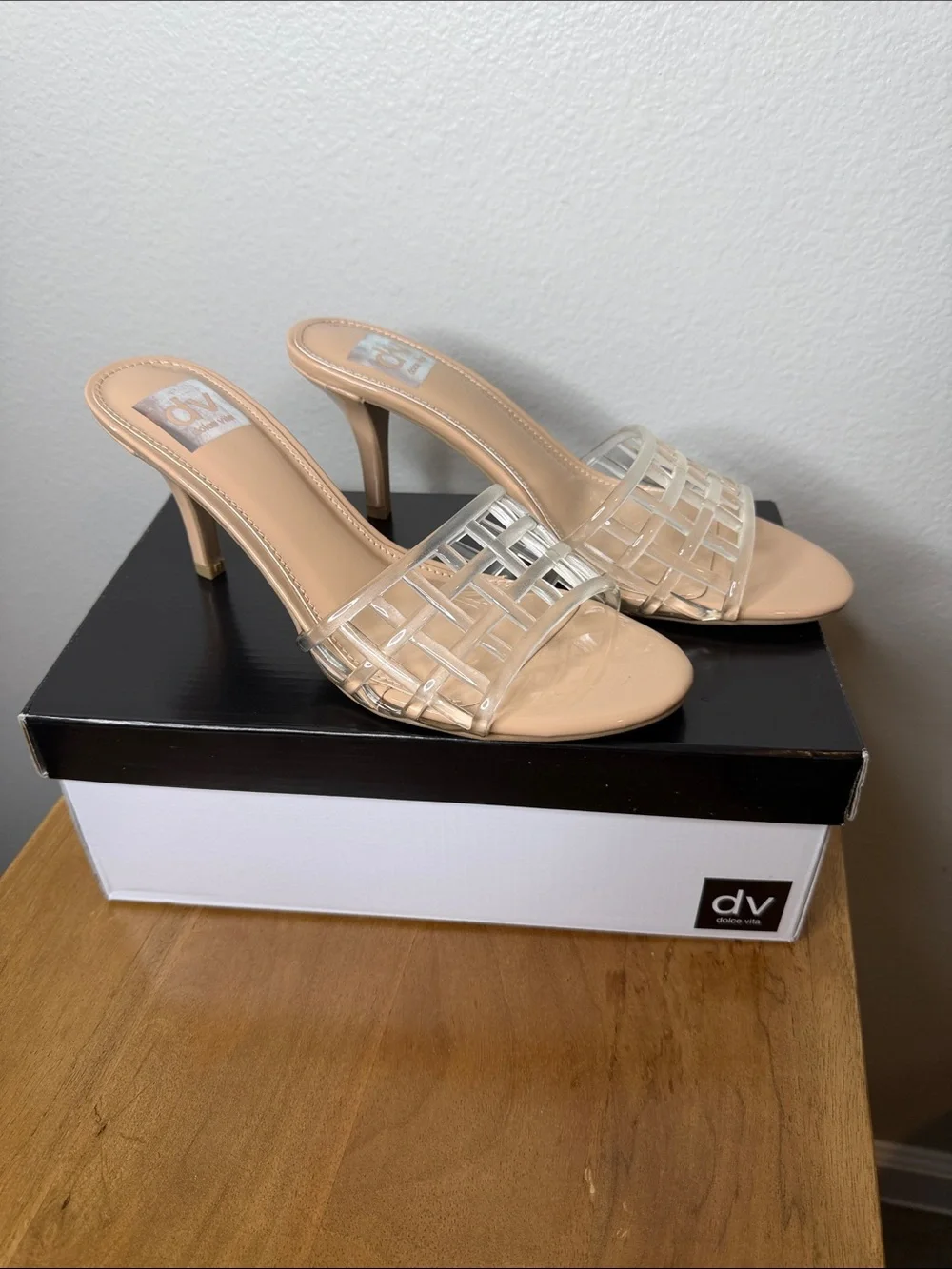 Dolce Vita NEW Cristoff Clear heels sz 8